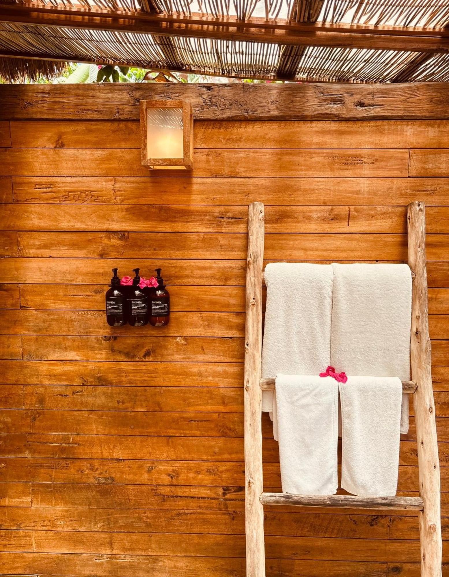 Green Escape Eco Resort อูลูวาตู ภายนอก รูปภาพ