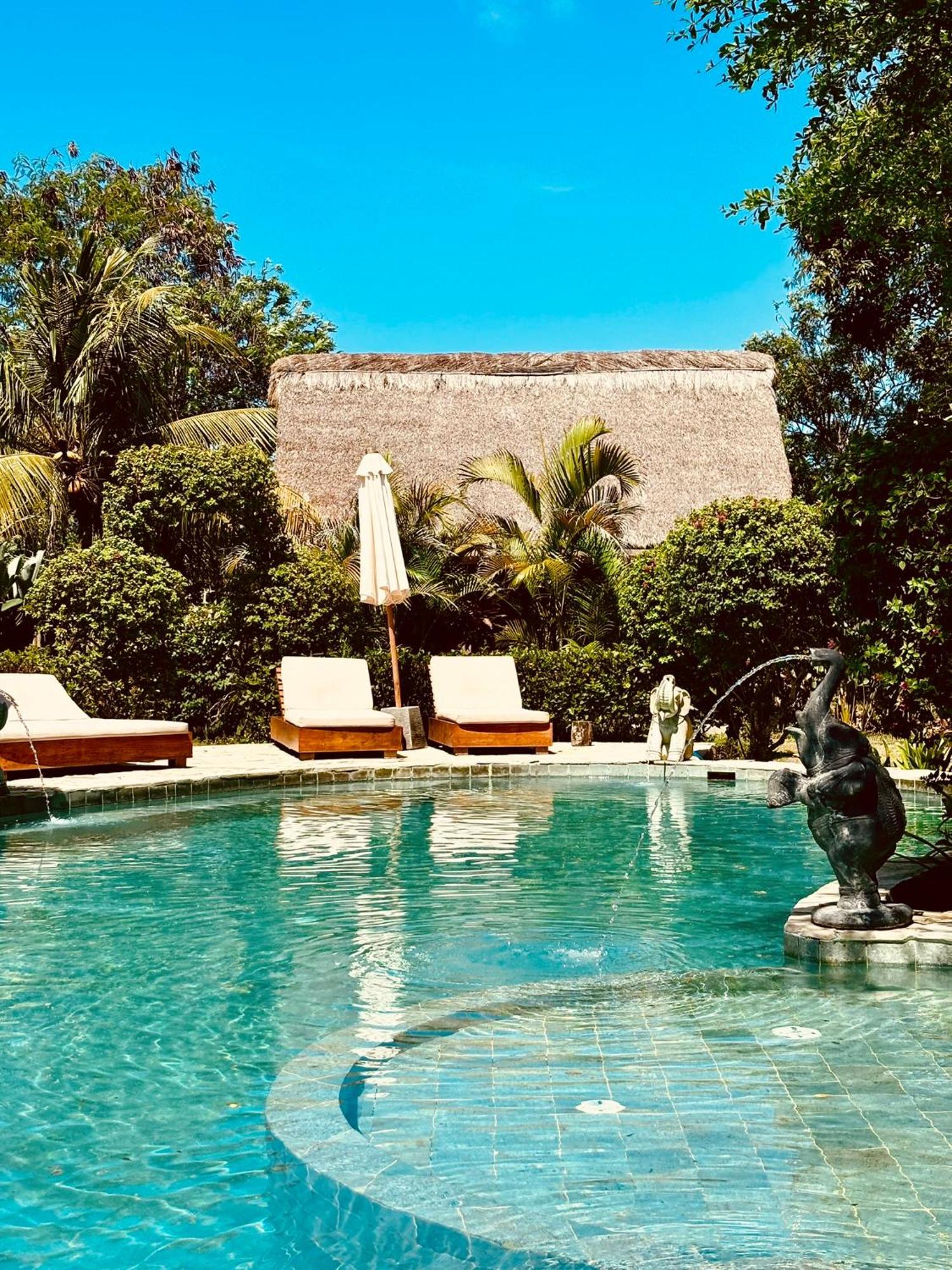 Green Escape Eco Resort อูลูวาตู ภายนอก รูปภาพ