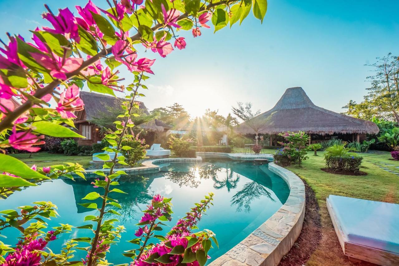 Green Escape Eco Resort อูลูวาตู ภายนอก รูปภาพ